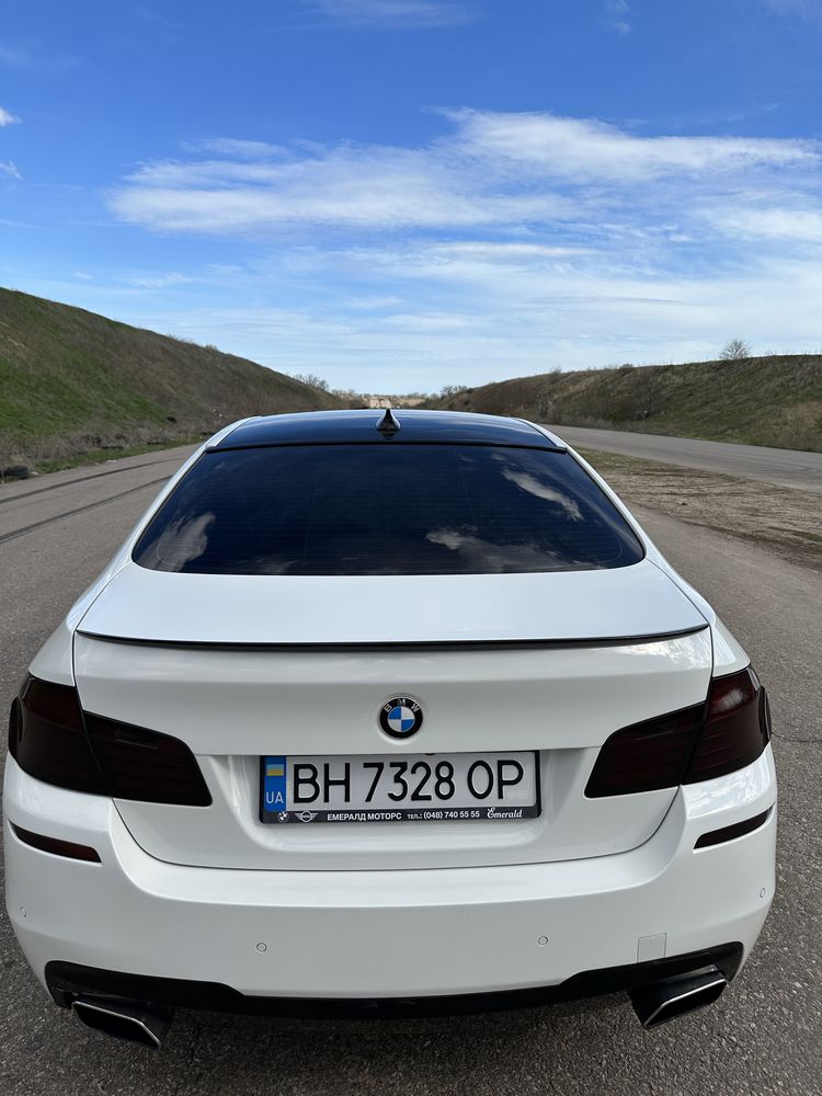 Продается машина BMW