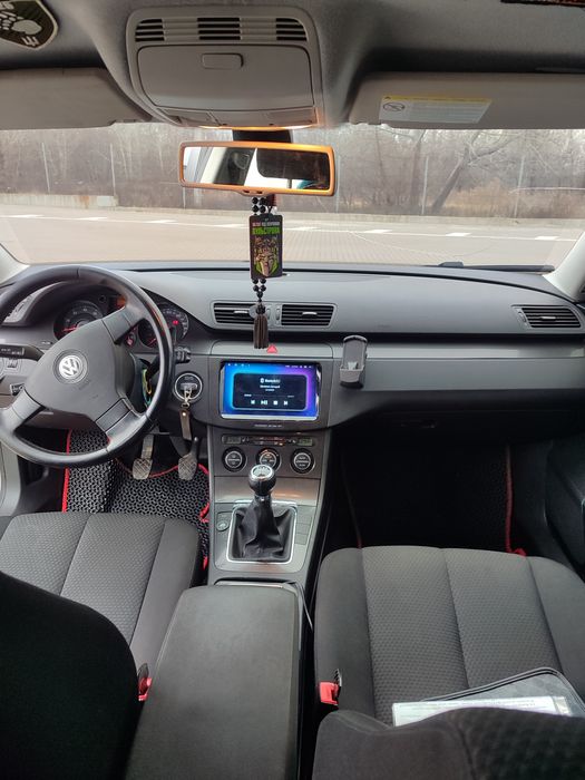 VW Passat b6 в відмінному стані