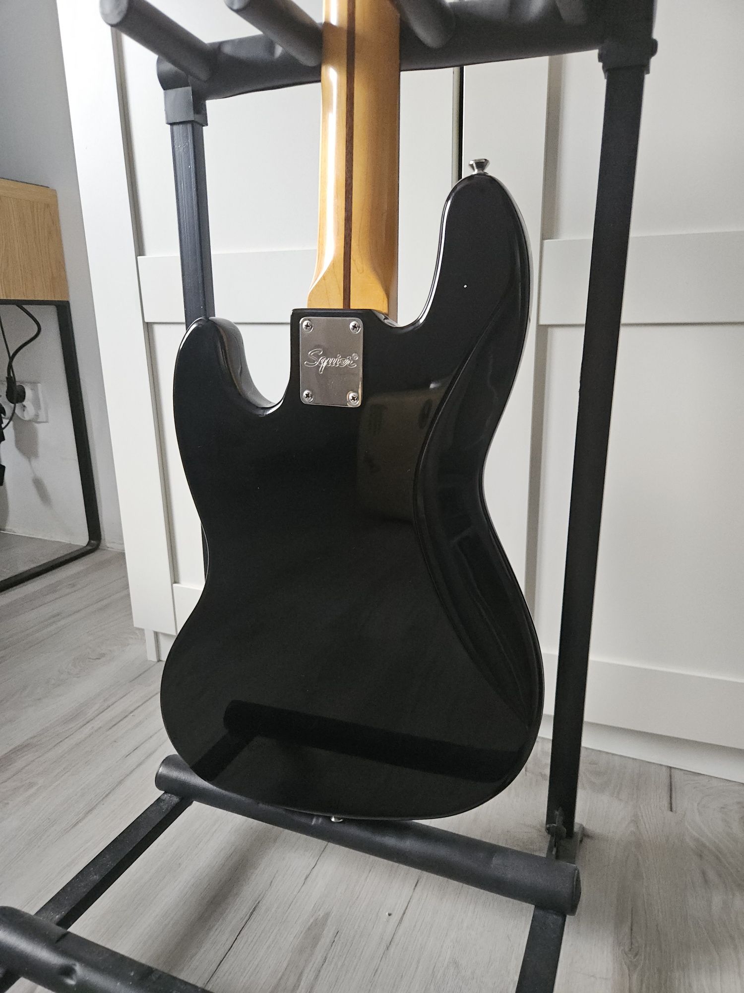 Fender Squier Jazz Bass Classic Vibe 70' V gitara basowa