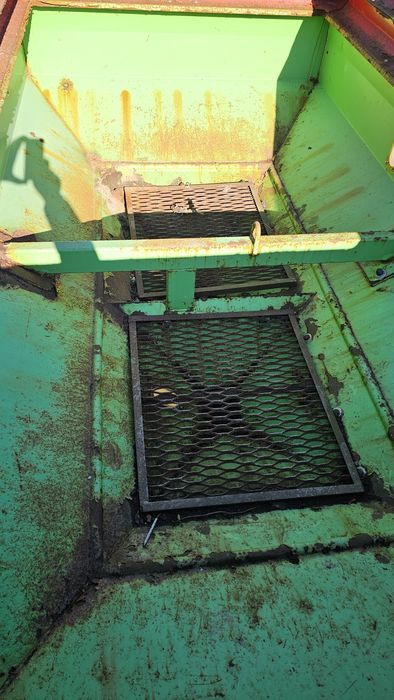 Розкидач мінеральних добрив Unia MXL 3000 Лійка Розкидач Міндобрив