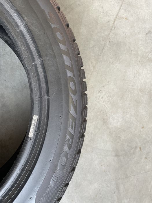 2x Opony Używane 225/55 R18 Pirelli Zimowe, 6mm