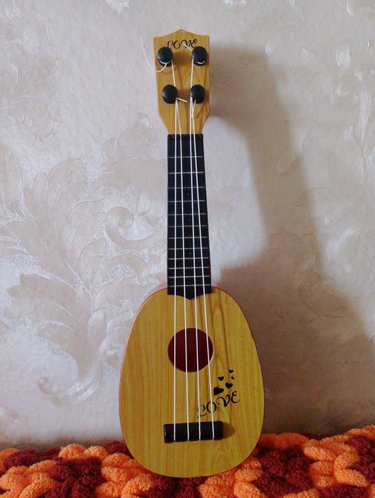 Іграшкова гітара дитяча