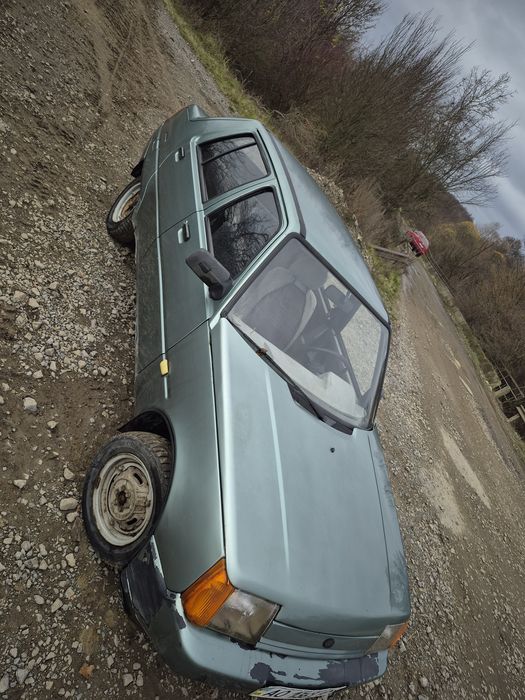 Продам заз славута