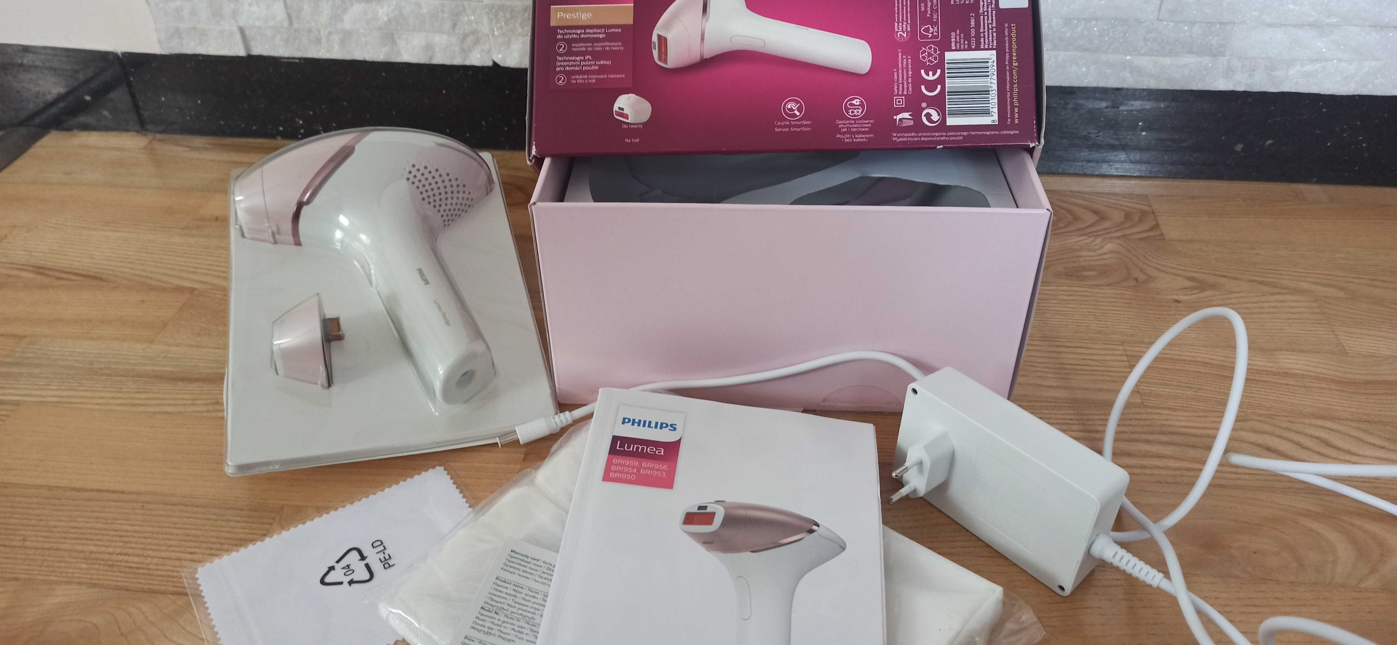 Depilator laserowy Philips Lumea Prestige