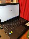 sprzedam komputer ASUS dysk SSD