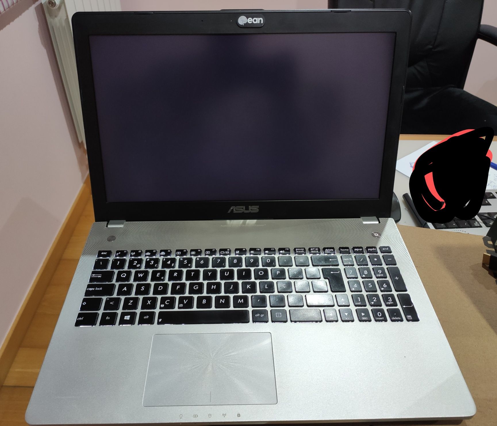 Asus I7 - 10GB - SSD 240GB - GPU 4GB