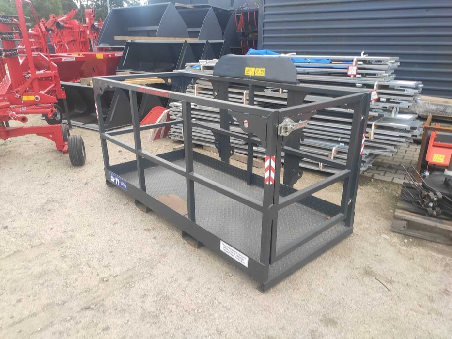 Kosz wysokościowy narzędziowy roboczy ładowarki teleskopowej kołowej