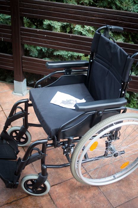 Wózek inwalidzki, Cruiser Active, praktycznie nowy.