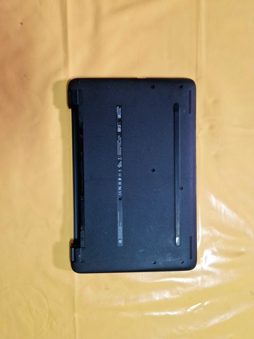 HP 15 ay001np Computer64575352393857124