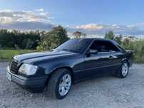 Продам легендарний Mercedes benz 124 купе