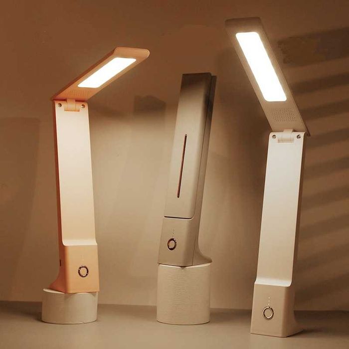 Складна настільна лампа із зарядкою від USB, для читання та навчання.