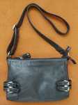 Clarks torebka czarna skórzana listonoszka skóra naturalna crossbody