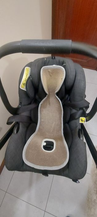 Carrinho de bebé Joie chrome +babycoque i-gemme 2