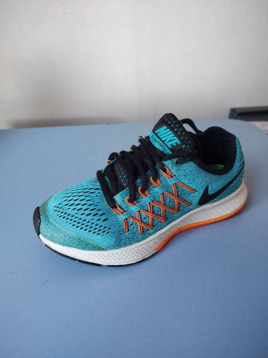 Кросовки Nike 32p мокасини хайтопи кросівки