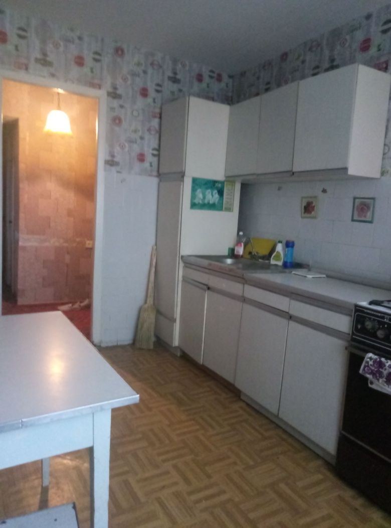Продажа 3-кімнатної квартири в центрі міста
