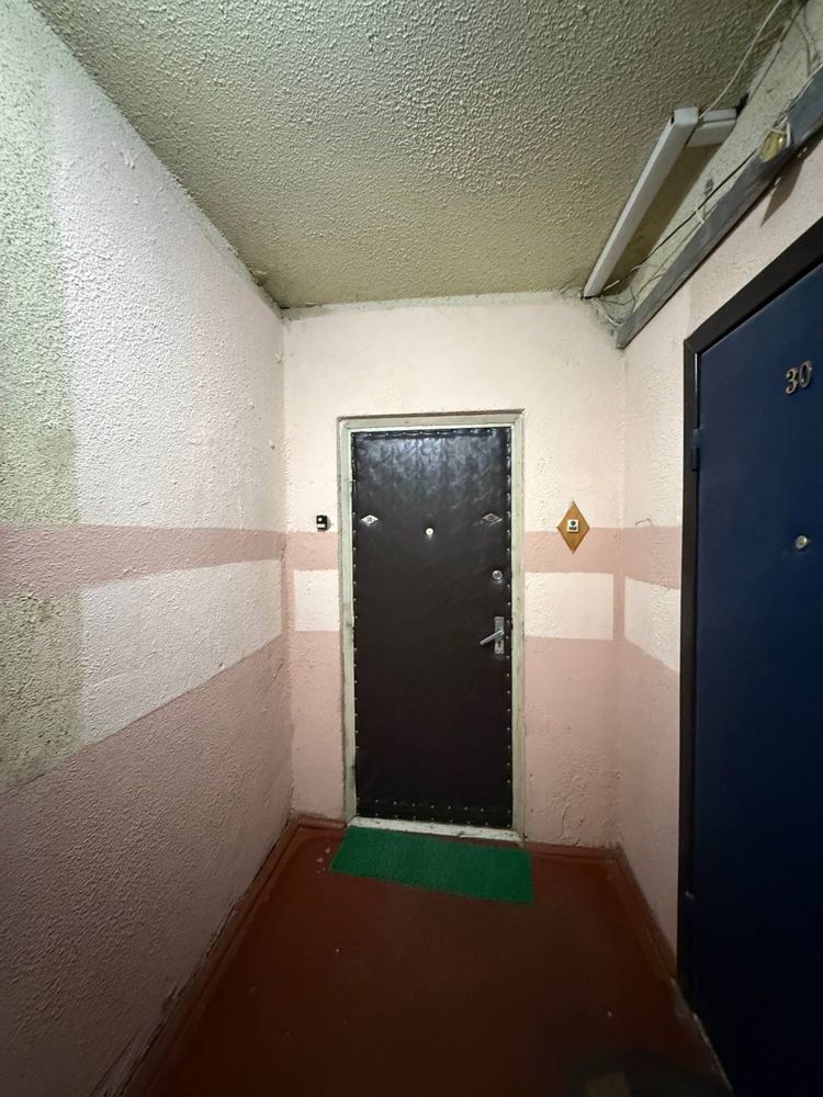 Продам 3к квартиру по вулиці Драгоманова 23