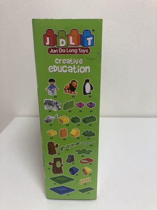 Продам лего зоопарк