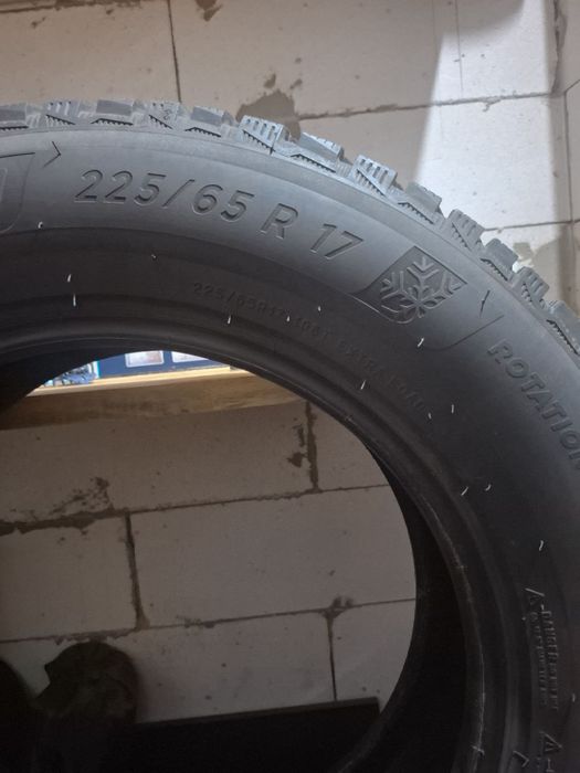 Продам комплект зимової резини