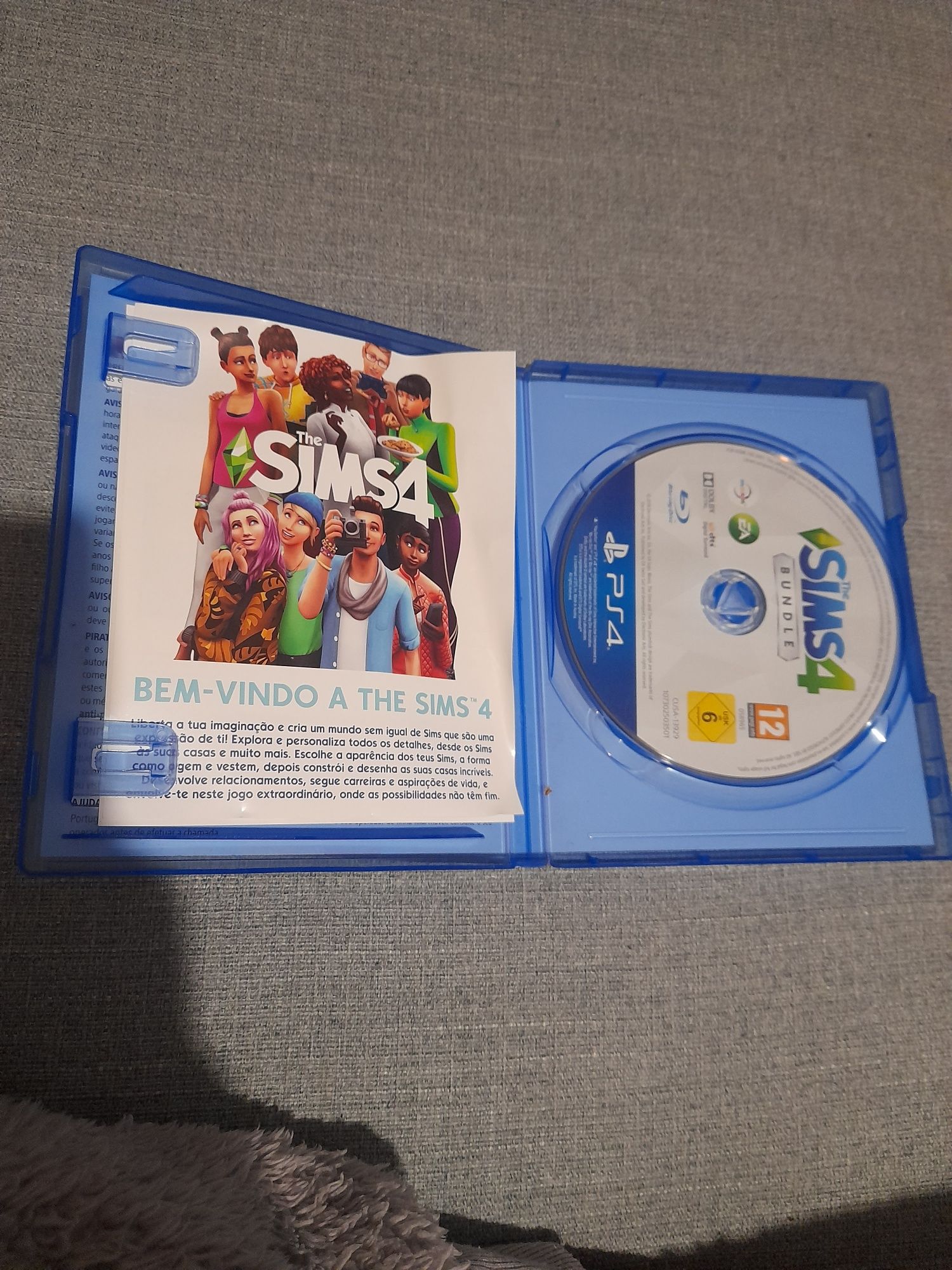 The Sims4 Bundle (Cats & Dogs) PS4