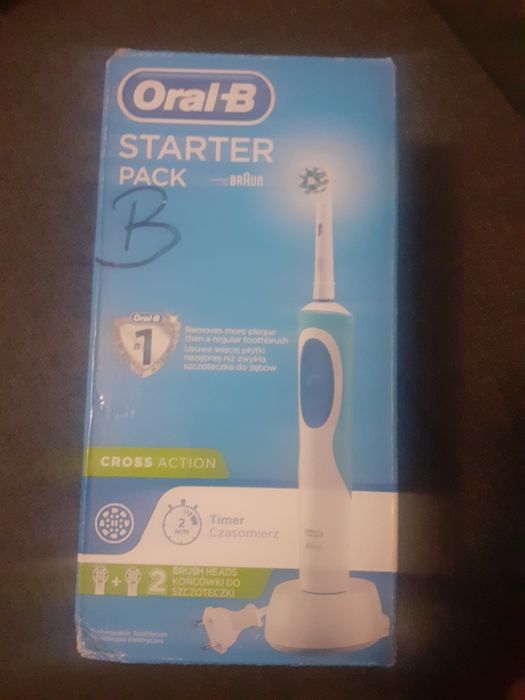 Szczoteczka Oral B - pakiet startowy - NOWA !!!