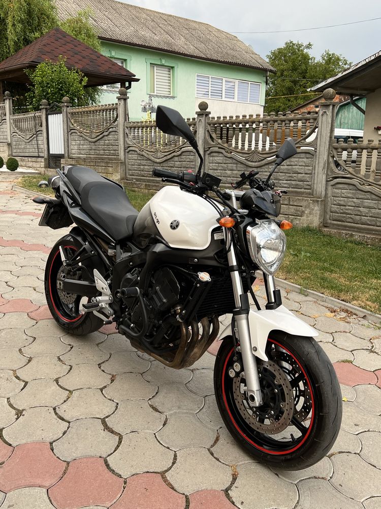 Продам мотоцикл Yamaha Fazer 600 - S2 (FZ-6)