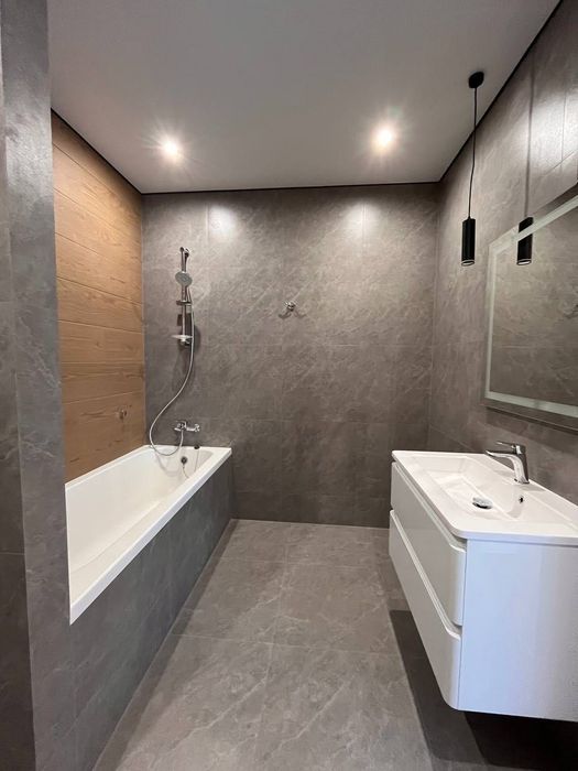 Оренда сучасного котеджу біля Львова, с. Липники