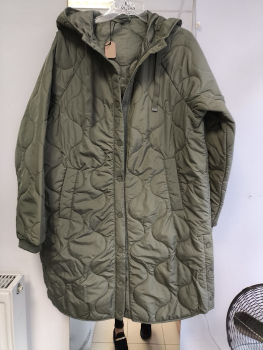 Piękna ciepła długa kurtka rozm l xl