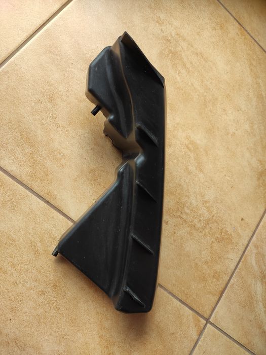 Lewy ślizg zderzaka LAND ROVER EVOQUE