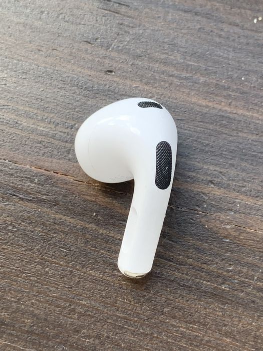 Продам airpods 3 лівий повністью роб