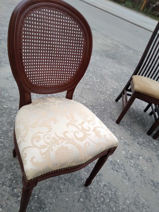 Komplet 4 krzeseł krzesła drewniane tapicerowane eleganckie FV DOWÓZ