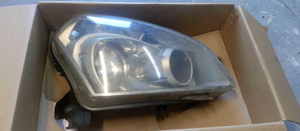Lampa prawa eu Nissan Qashqai 2007 1.5dci