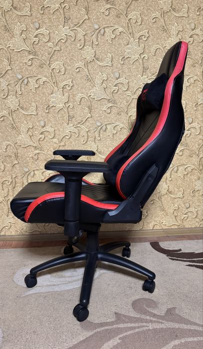 GT Racer X-0718 | Ігрове крісло