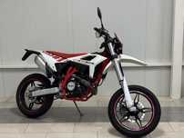 Beta RR 125 #Najnowszy model #SuperMoto #Led