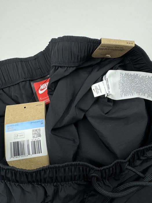 Шорти Nike Tech Woven Cargo HJ0677-010