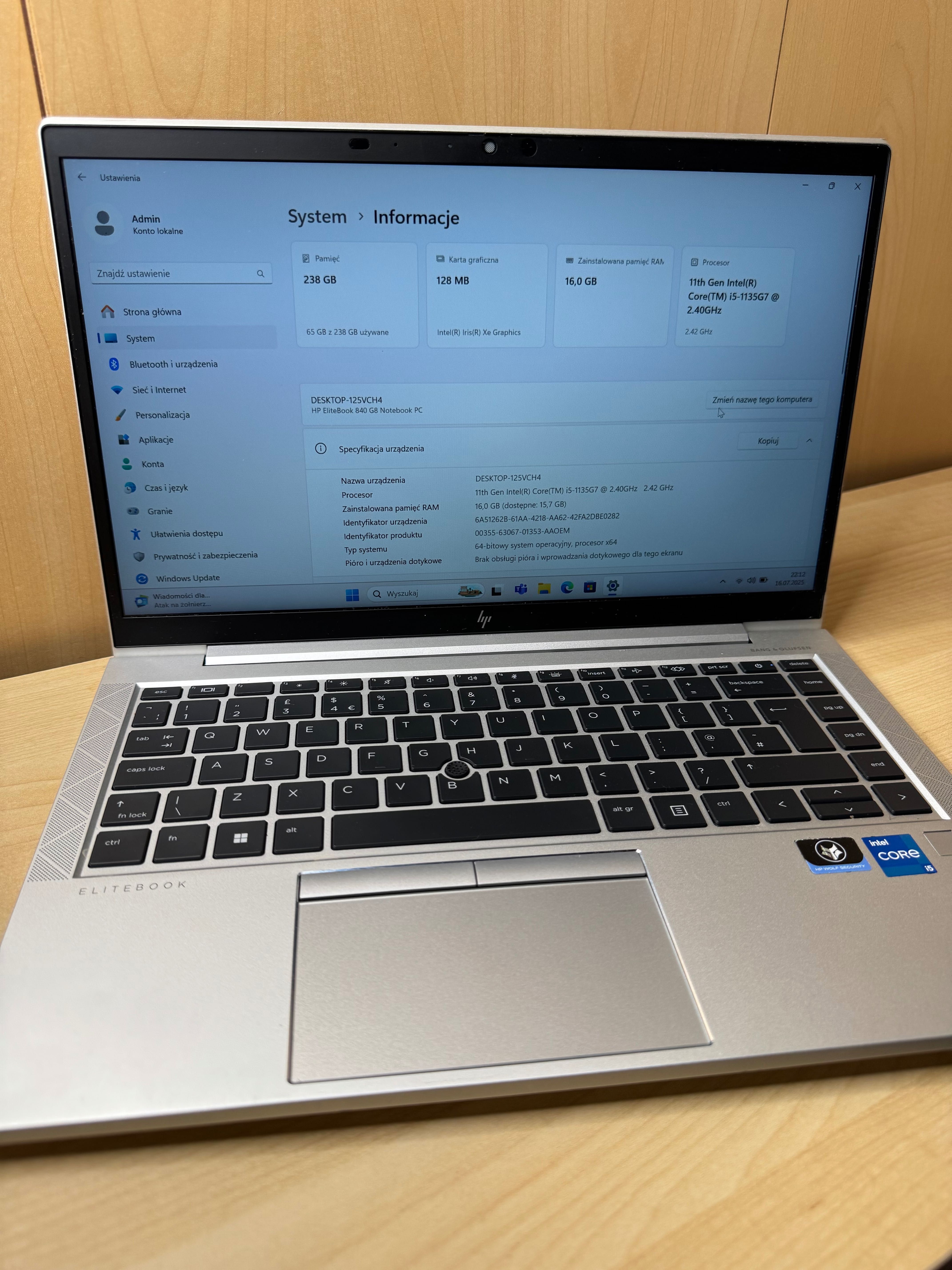 Ultrabook HP Elitebook 840 G8 14” i5-11GEN 16GB DDR4 256 SSD FHD WIN11