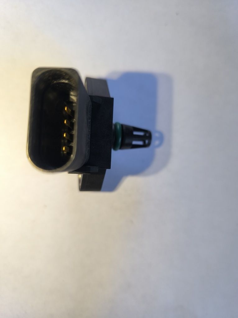 Czujnik ciśnienia / Map sensor 1.9 Audi VW