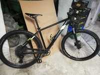 Bicicleta cube roda 29 rockshox