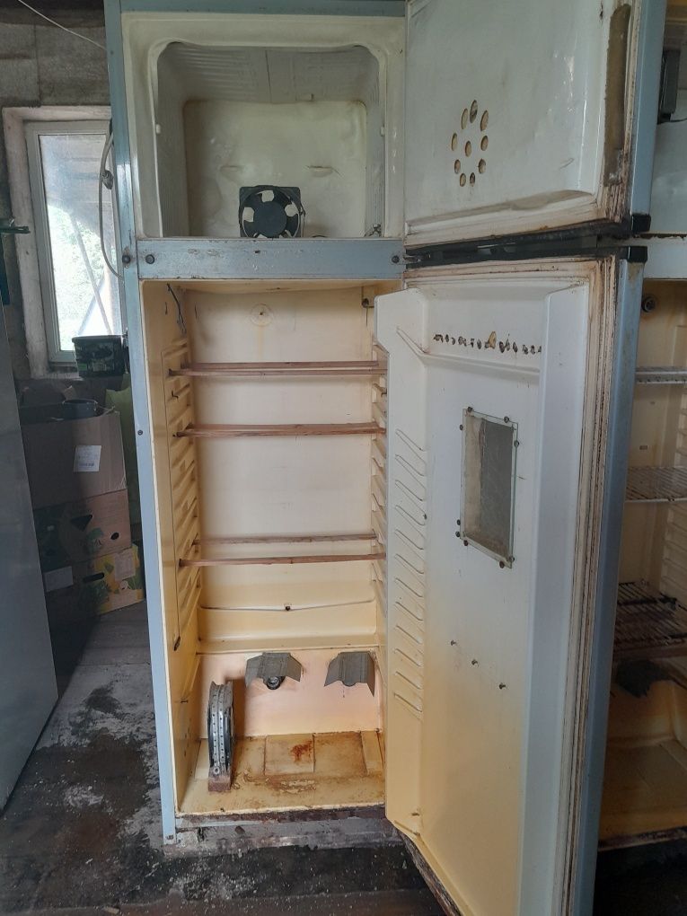 Продам инкубатор с холодильника