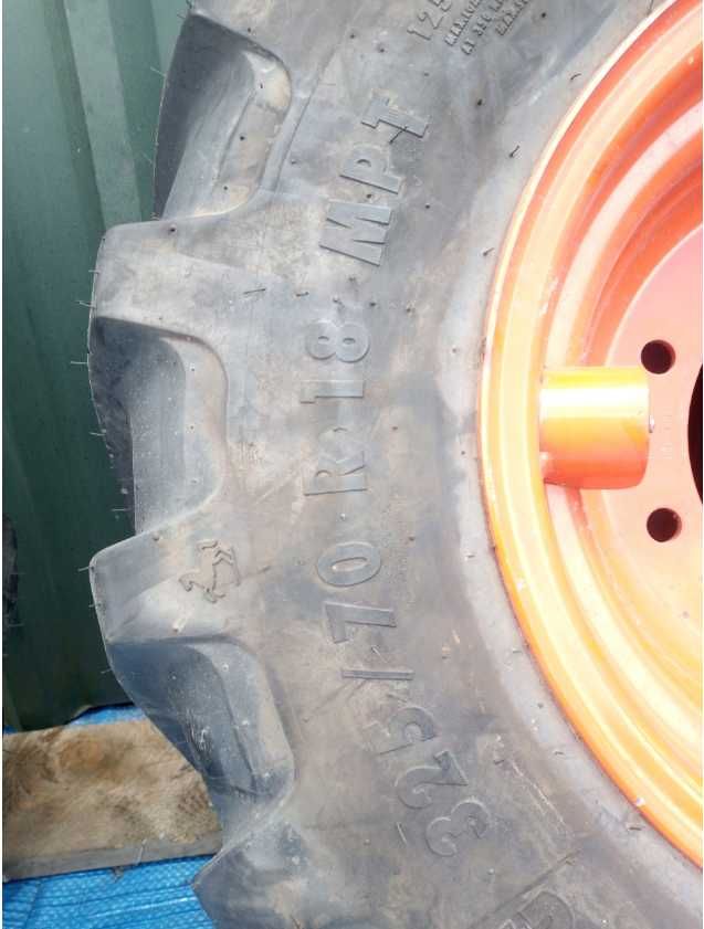 Koła Opony 325/70 - R 18 Continental Ac Opona