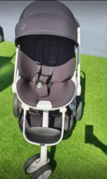 Carrinho de bebé Quinny Mood