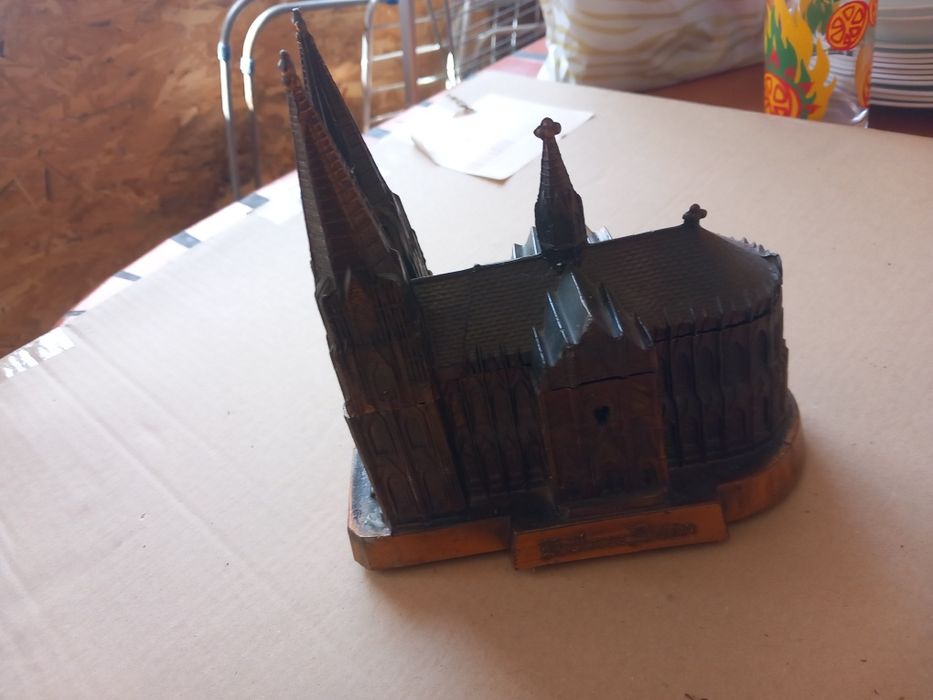 CATEDRAL EM Guarda joias