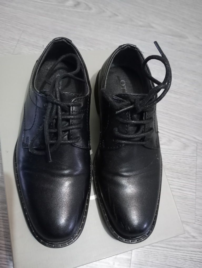 Buty komunijne, eleganckie OPPTIMO
