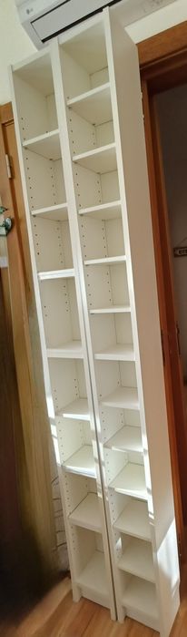 Estantes "GNEDBY" da IKEA para CDs/DVDs/Livros