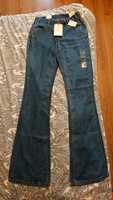 Nowe jeansy Levis W24. Spodnie Levi's