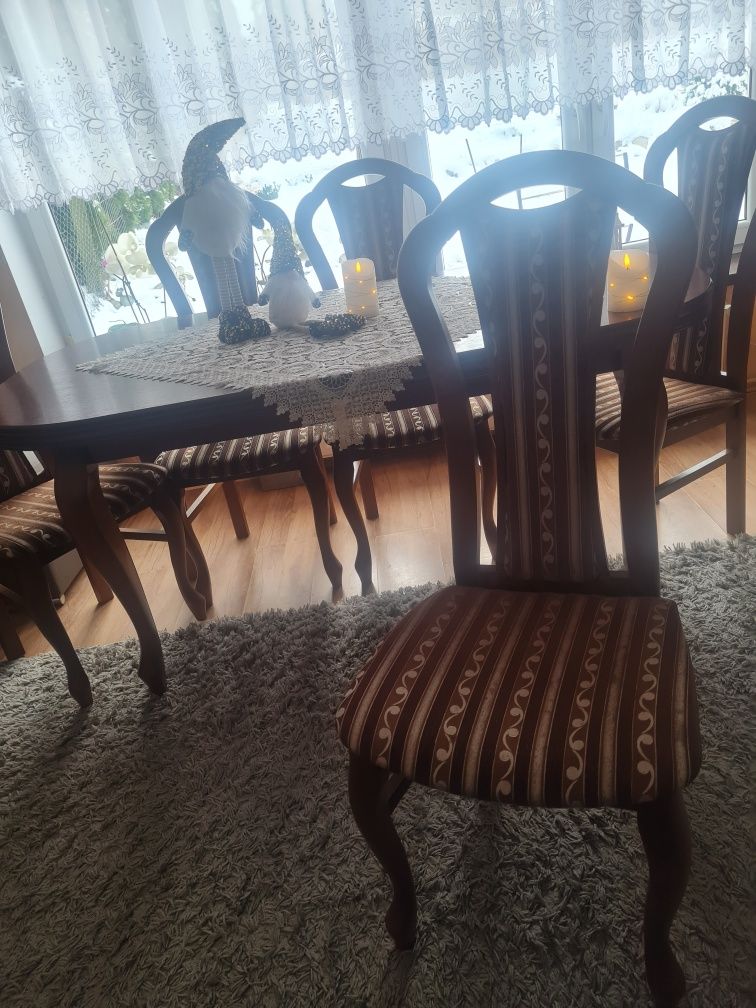 Zestaw stół rozkładany +6 krzeseł