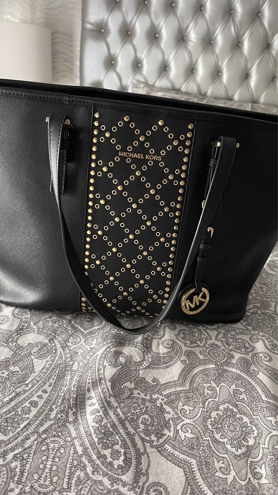 Mala Michael Kors pele