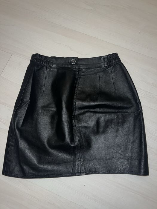 Шкіряна спідниця