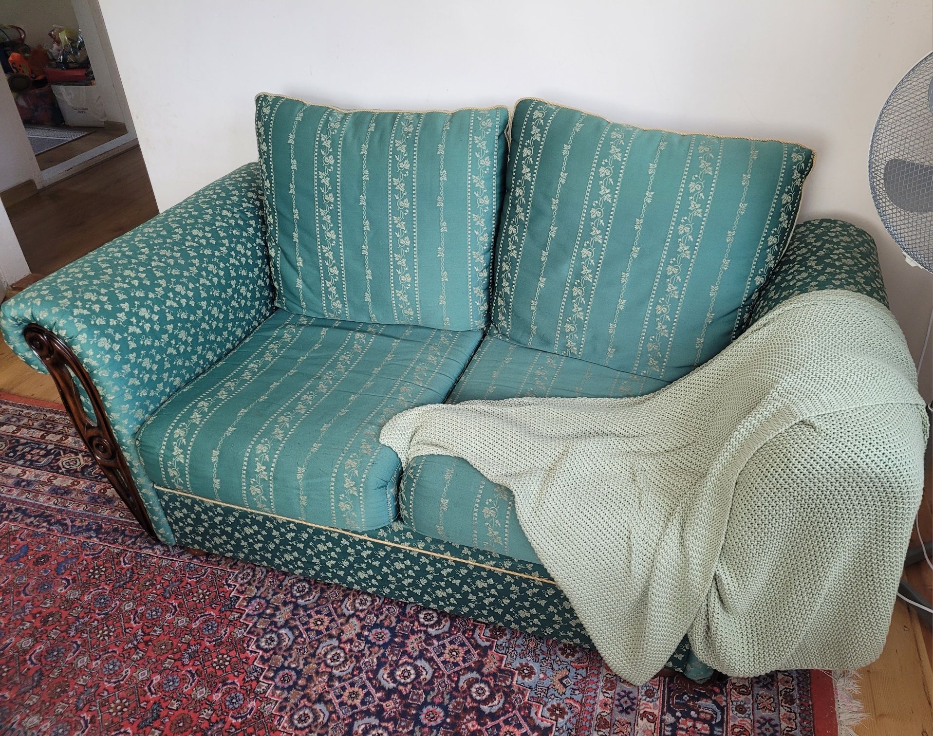 Sofa dwuosobowa zieleń