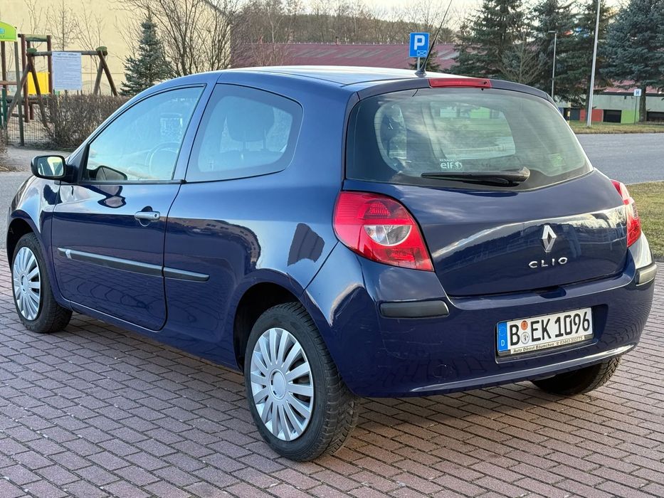 Renault Clio 1.2 16V 2009r. 1 właściciel, bardzo dobry stan, niski przebieg 134tys.