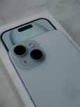 Sprzedam iPhone 15 – kolor niebieski!